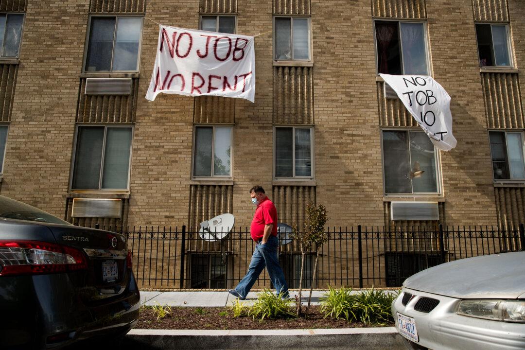 Nearly 2 Million US Households Owe $15 Billion in Back Rent: Report