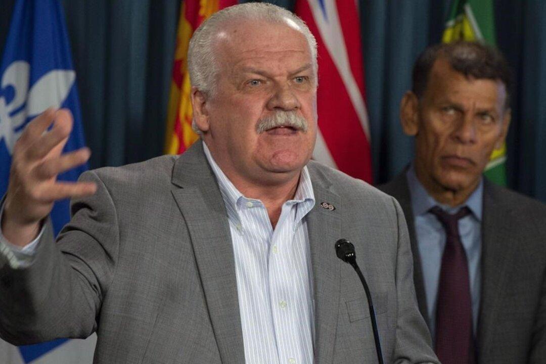 Civil Servants to Get Up to $2,500 for Phoenix Pay System ‘Pain and Suffering’