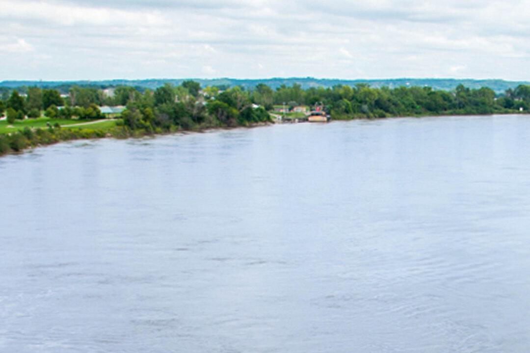 Deputy Dives Into Raging River, Dies Trying to Save His 8-Year-Old Son Who Fell Off a Boat