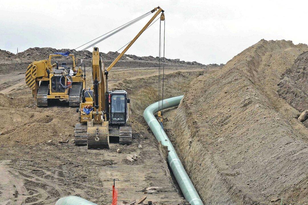 Dakota Access Pipeline Operator Faces $93,000 in Fines, Transportation Department Says