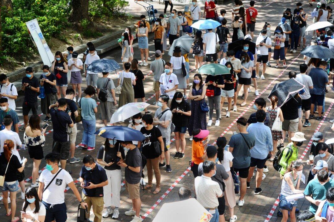 Beijing, Hong Kong Leader Threaten Opposition Camp With Security Law After 600,000 Locals Cast Ballots