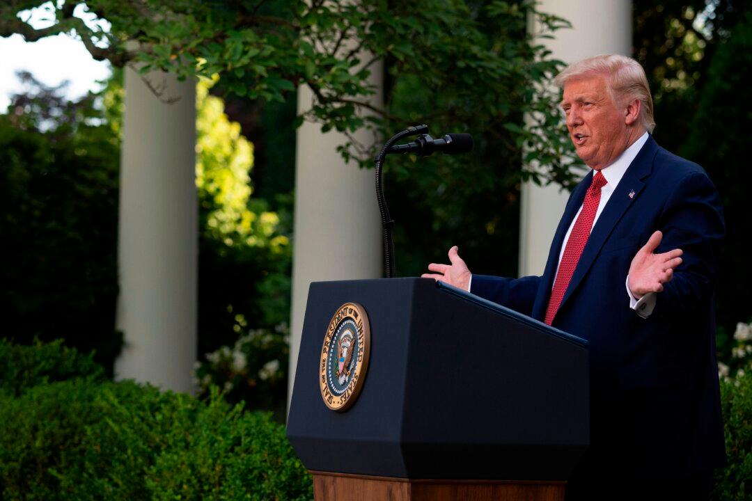 Trump to Revamp Environmental Law to Speed Up Infrastructure Projects, Pipelines