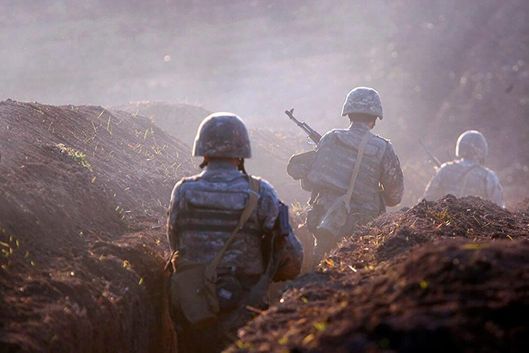 Armenian Soldier Killed on Border With Azerbaijan: Defense Ministry