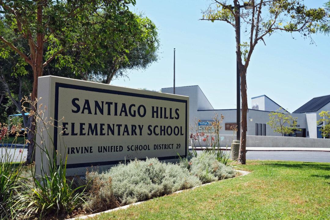 Irvine School District Defies OC Board, Will Require Students to Wear Face Masks