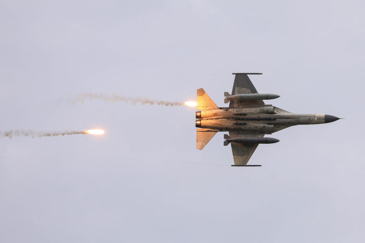 Taiwan Holds Drills to Beat Back Invasion Amid China Tensions