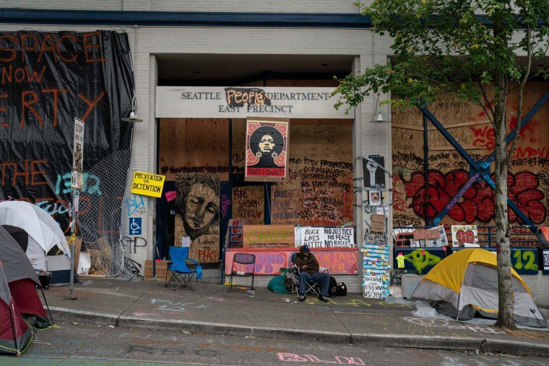 Man Charged With Setting Fire to Seattle Police Precinct During ‘CHOP’ Protest