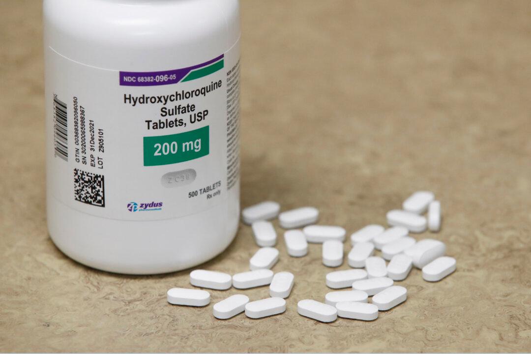 Bipartisan Lawmakers Advocate Boosting American Pharmaceutical Production