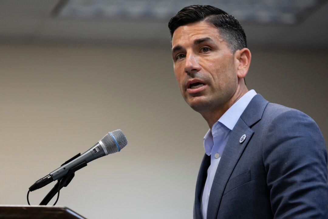 Homeland Security Chief Says Federal Actions in Portland, Chicago Are Different