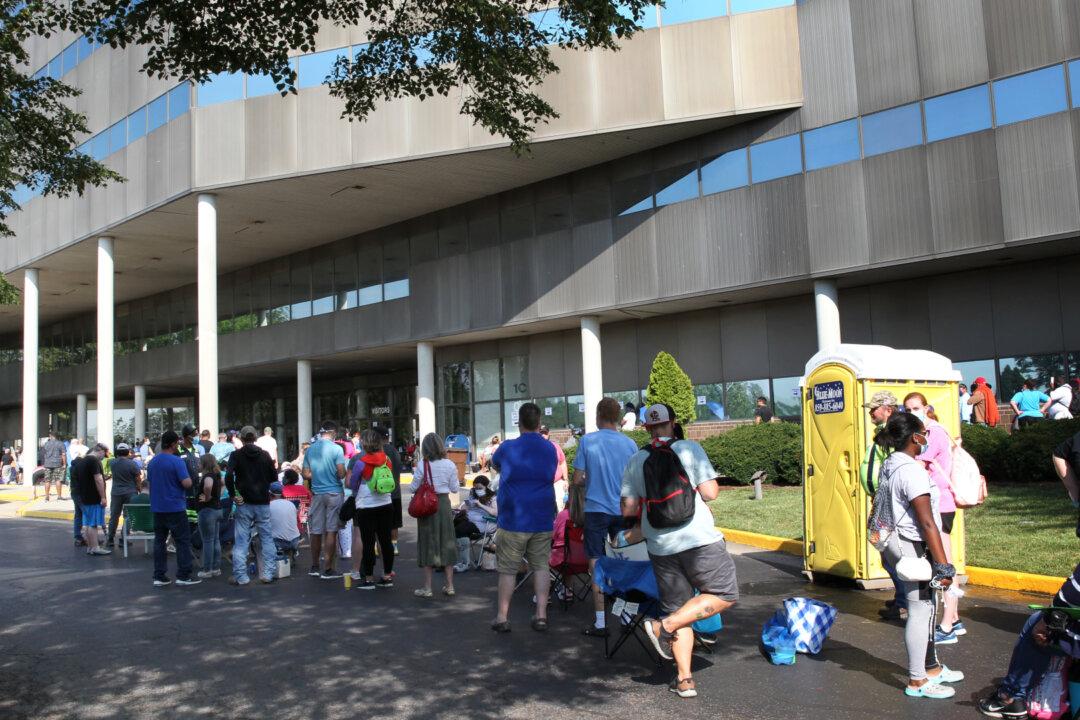 Another 1.4 Million US Workers Seek Jobless Benefits