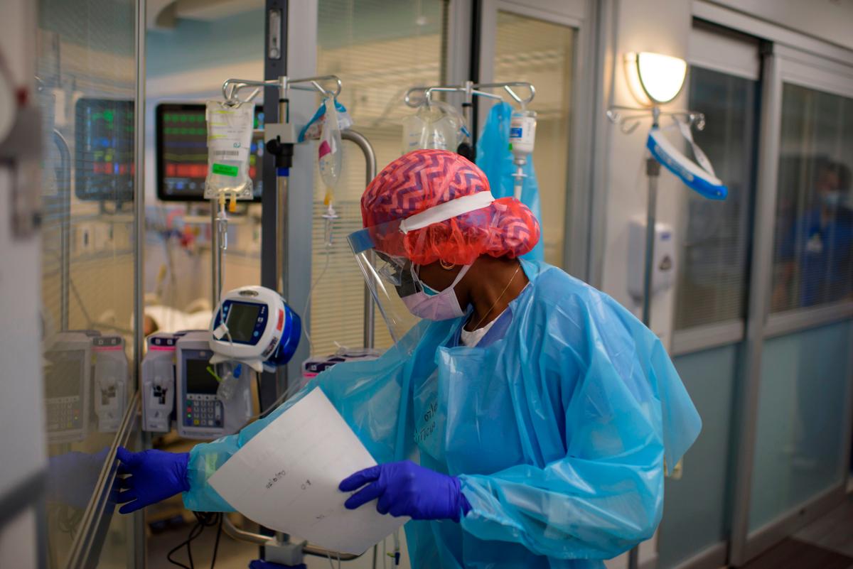 Fewer ICU Patients Dying From COVID-19, Study Suggests