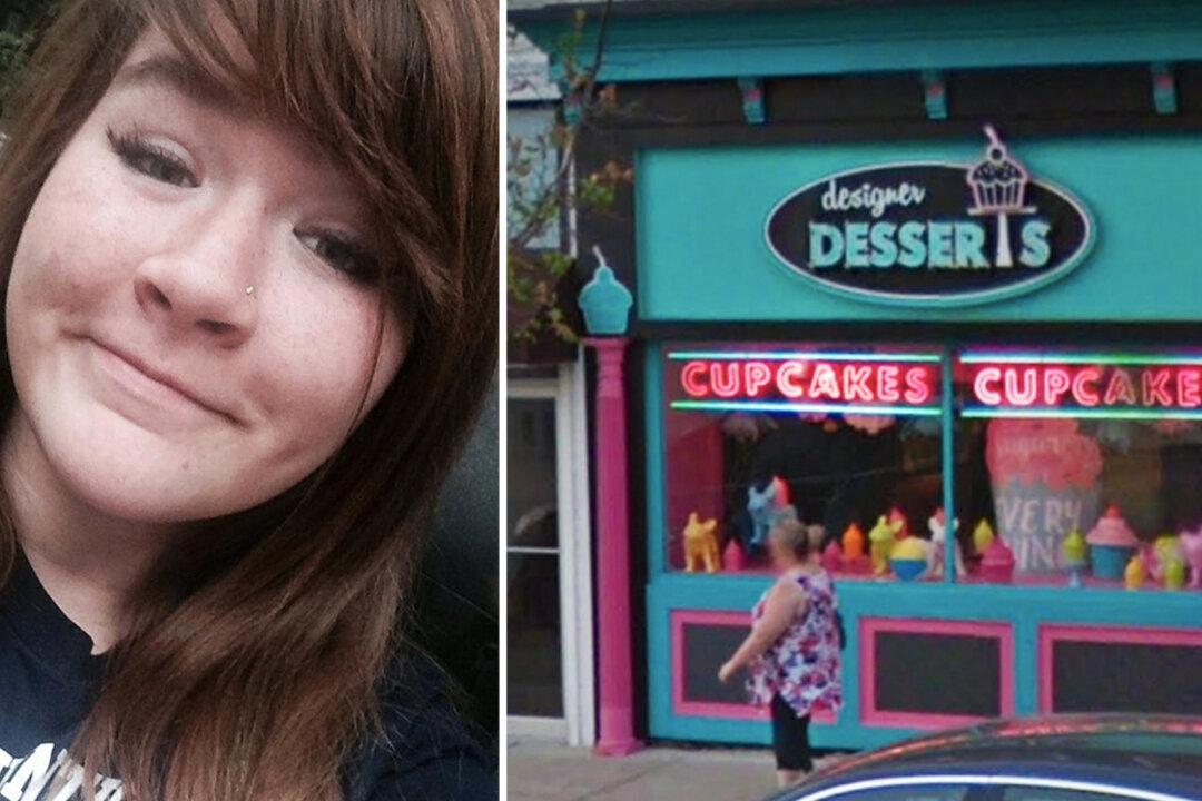 Teen Fat-Shamed by Rude Customer at Cupcake Store–but Her Comeback Teaches Them a Lesson