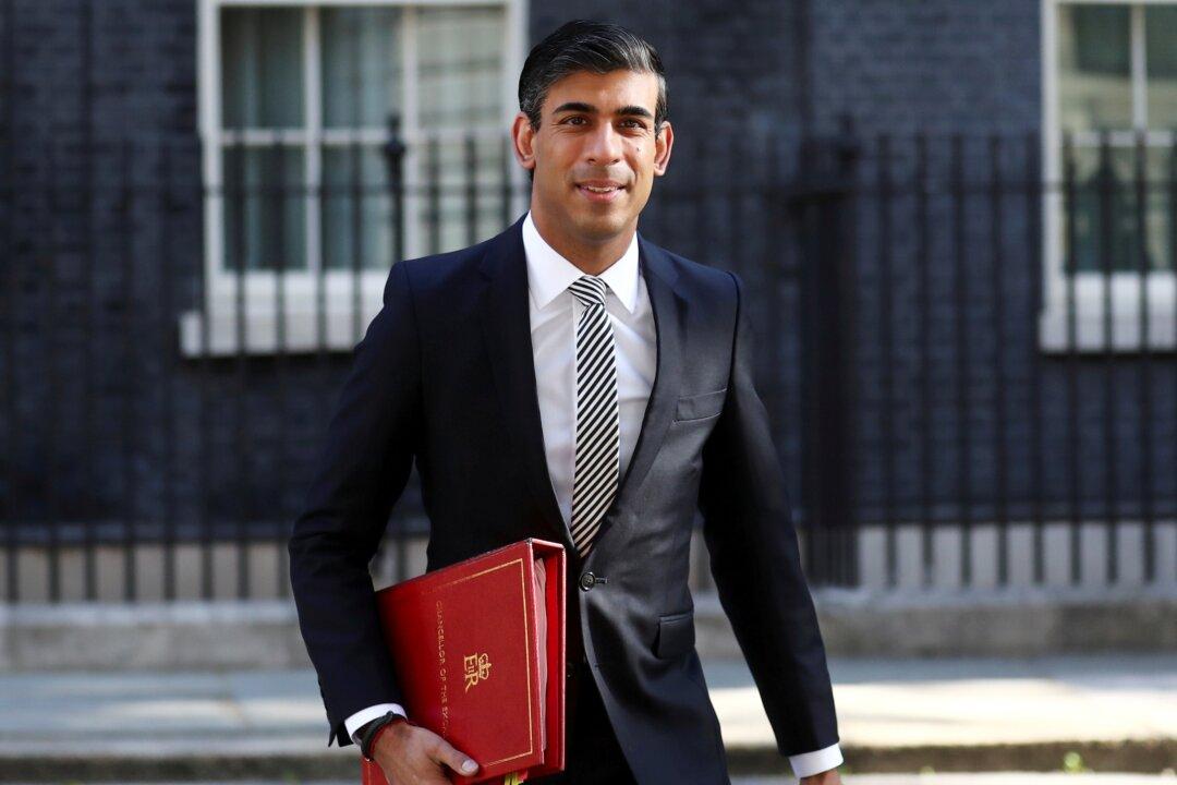 Extending UK Furlough Would Trap People in False Hope, Finance Minister Says