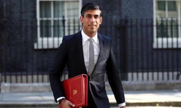 Britain's Chancellor of the Exchequer Rishi Sunak arrives for a cabinet meeting, the first since mid-March because of the CCP virus pandemic, at Downing Street in London on July 21, 2020. (Simon Dawson/Reuters)