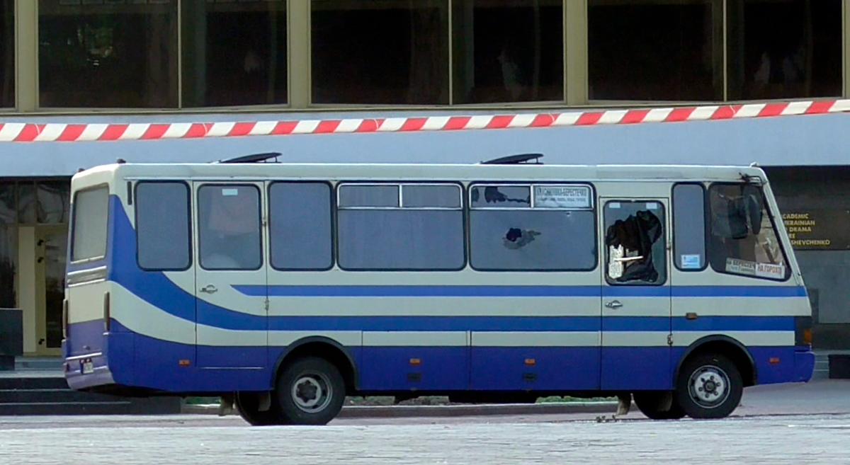 Ukraine Hostage-Taker Surrenders, Bus Passengers Unharmed