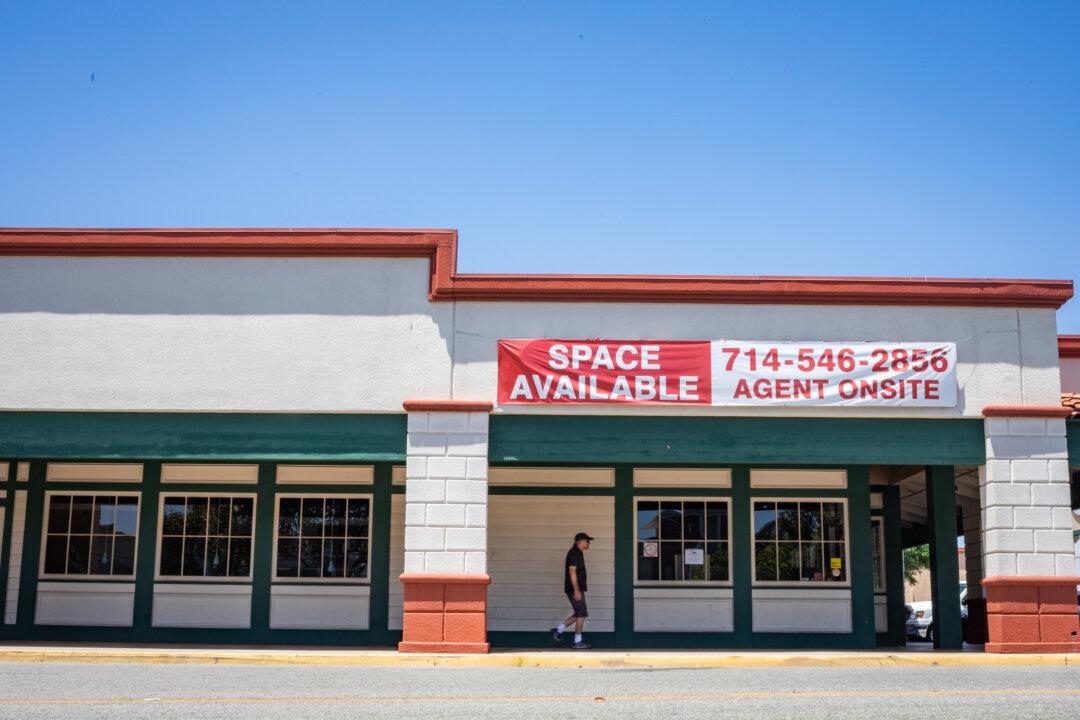 OC Small Businesses Grab New Round of COVID-19 Relief Funds