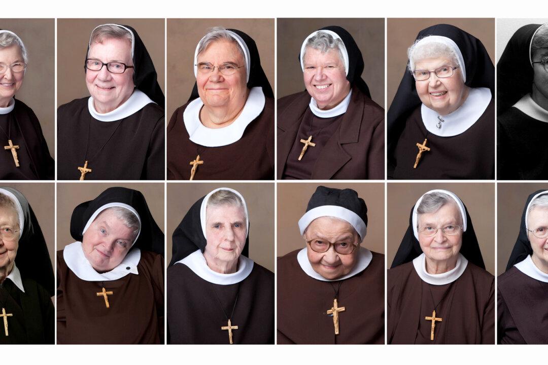 Convent Outside Detroit Lost 13 Nuns to COVID-19 With 12 Dying in One Month