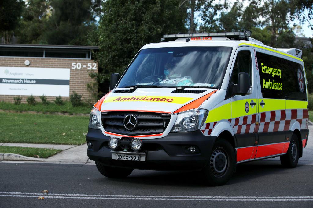 Man, 27, Stabbed and Robbed in Sydney