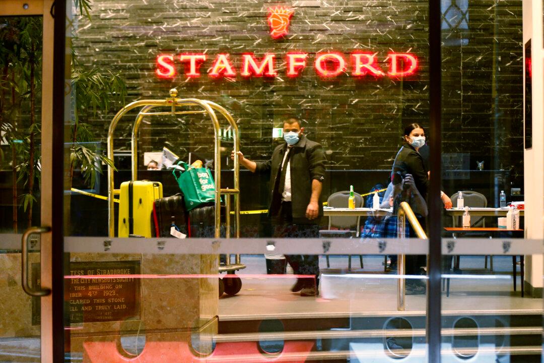 State Seizes Money From 5,000 Accounts for Overdue Hotel Quarantine Debts