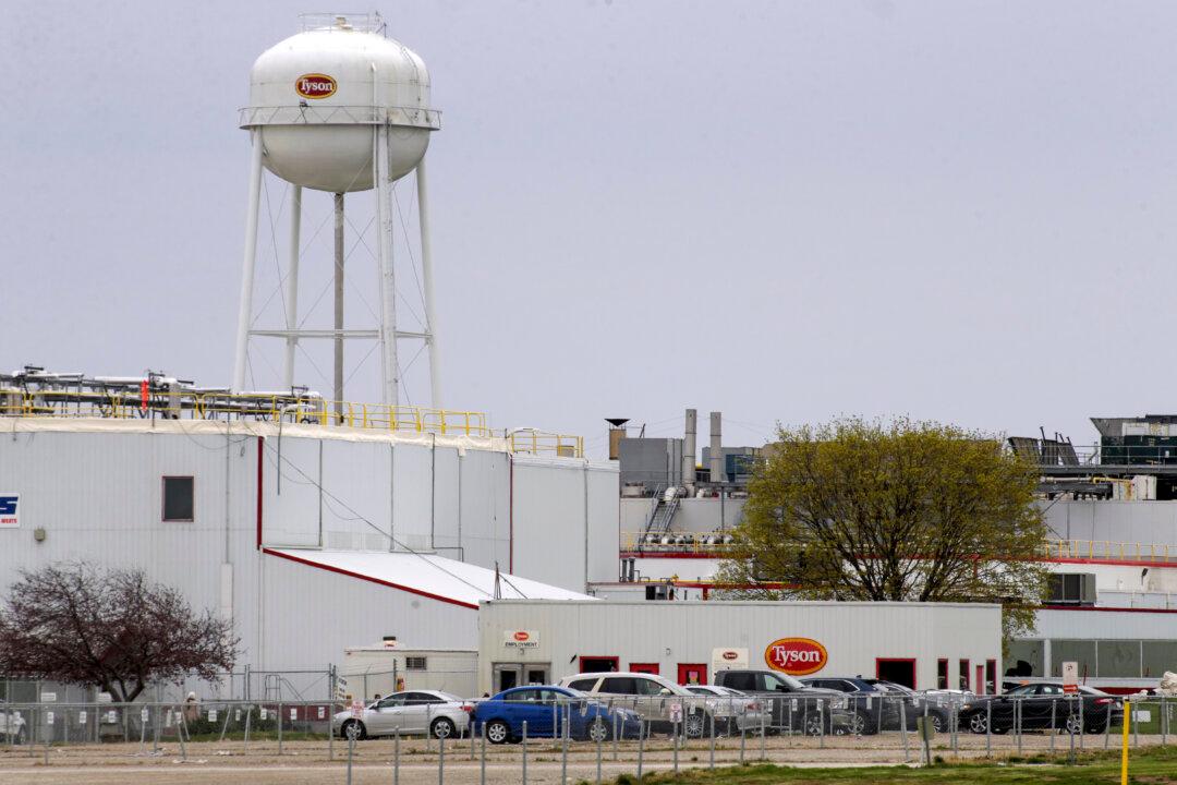 Tyson Foods to Require COVID-19 Vaccines for All American Workers