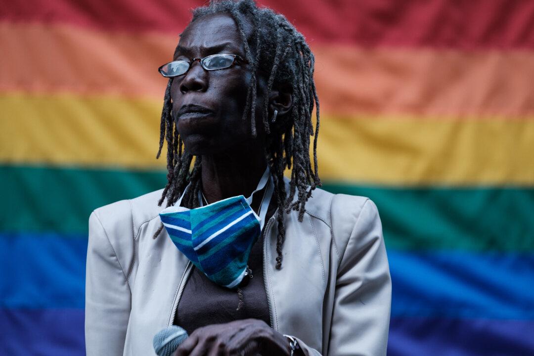 Portland Commissioner Apologizes for Conspiracy Theory About the Police