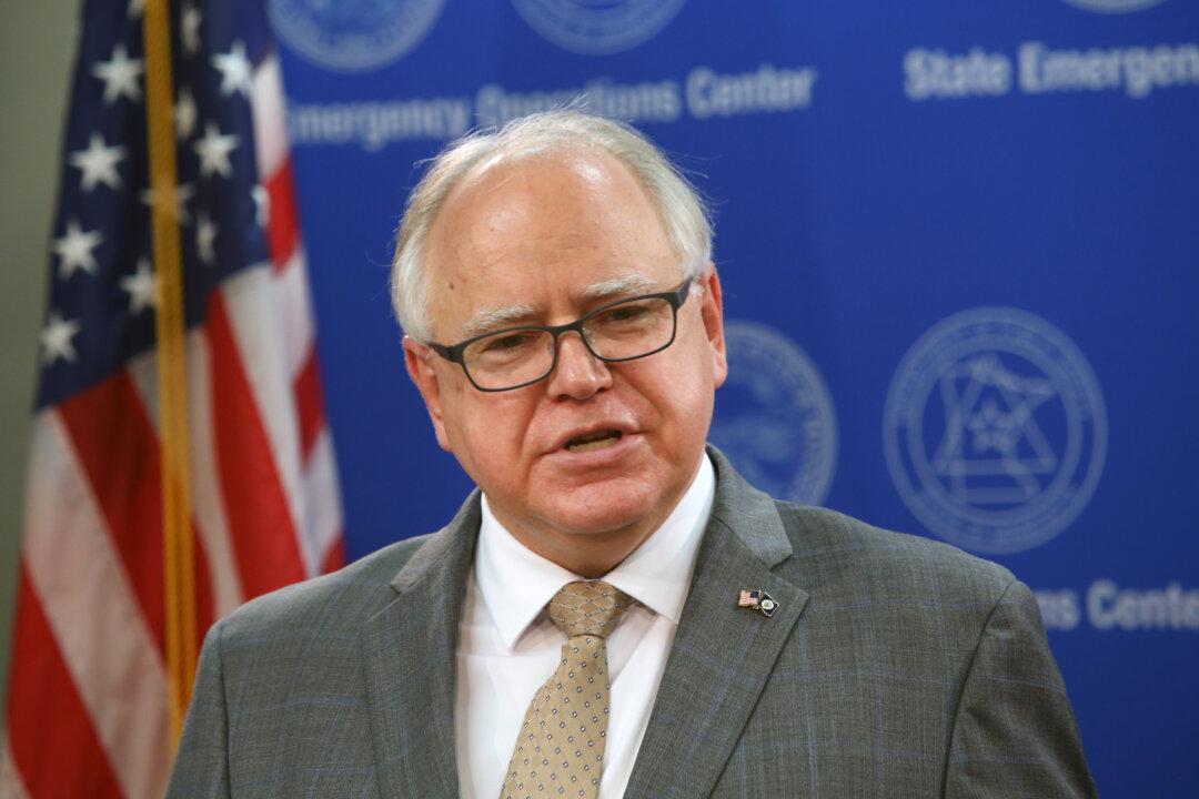 Minnesota Governor Tim Walz Signs Police Reform Bill Banning Chokeholds and ‘Warrior Style’ Training for Officers