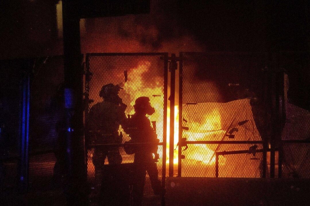 Portland, Oakland Sue Federal Government Over Response to Protests, Riots