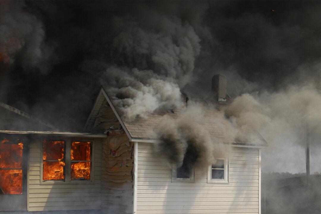 Buckeye Police and Fire Chiefs Rescue Children, Pets Trapped Inside a Burning House