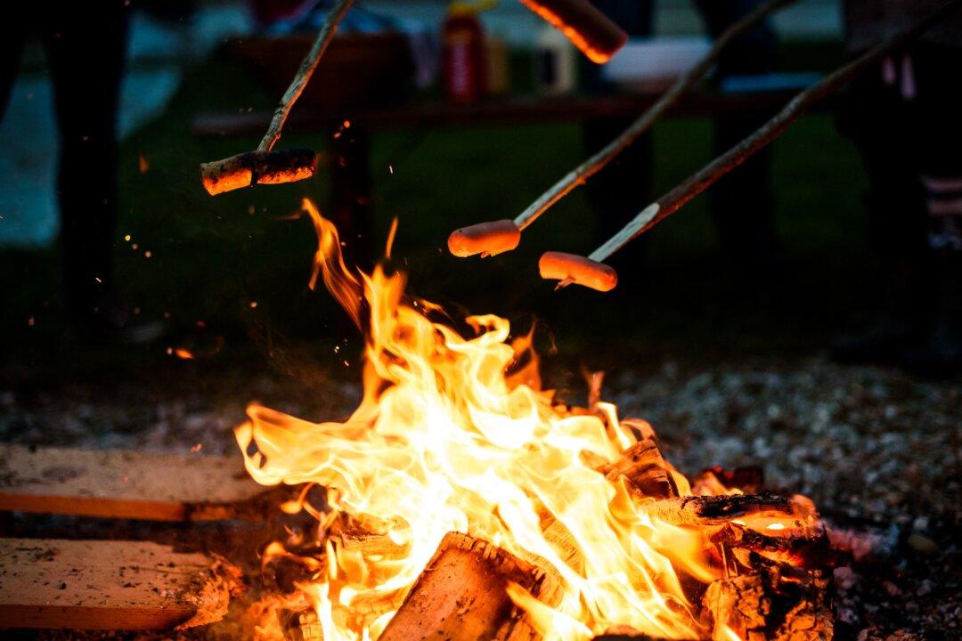 A Beginner’s Guide to Campfire Cooking