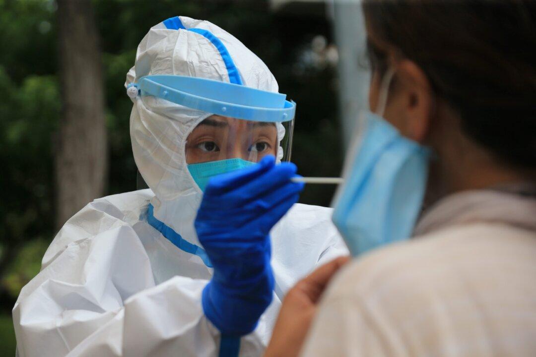 Dalian Virus Outbreak Spreads to Beijing, as Locals Complain of Authorities’ Testing Mismanagement