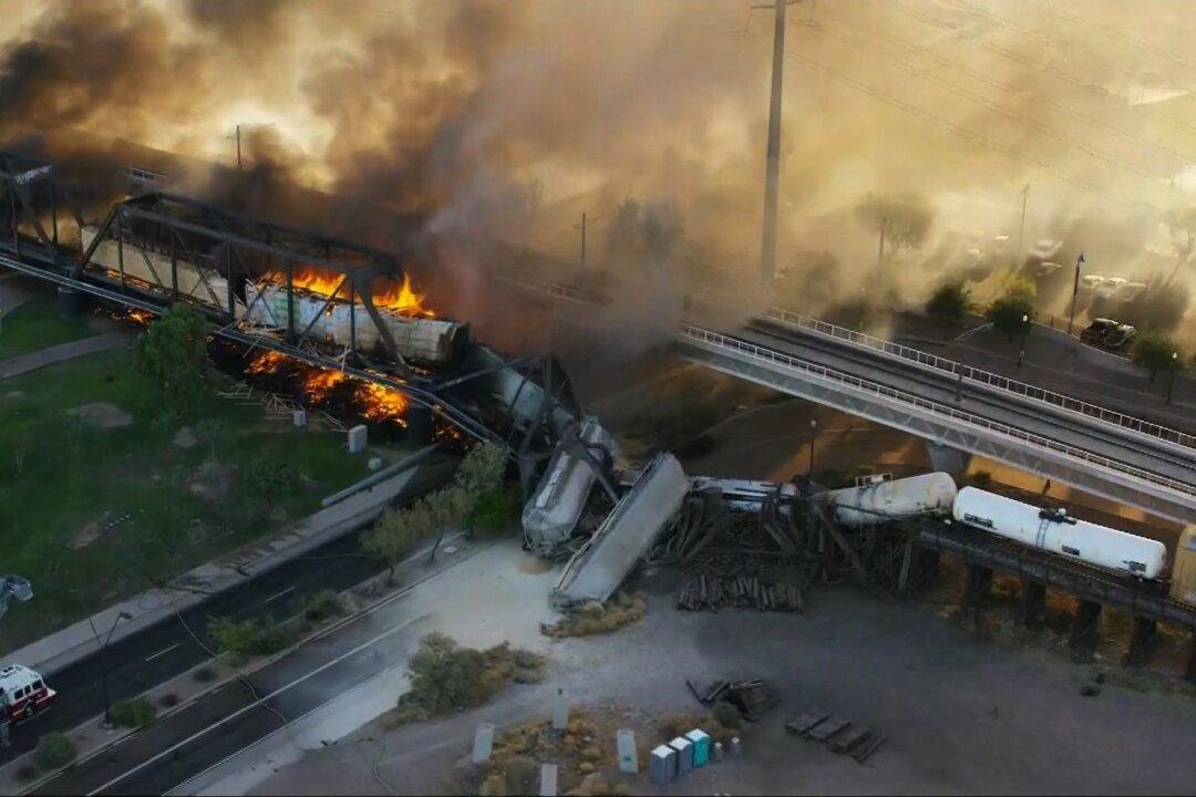 Emergency Officials Investigating After Freight Train Hauling New Vehicles Derails In Arizona