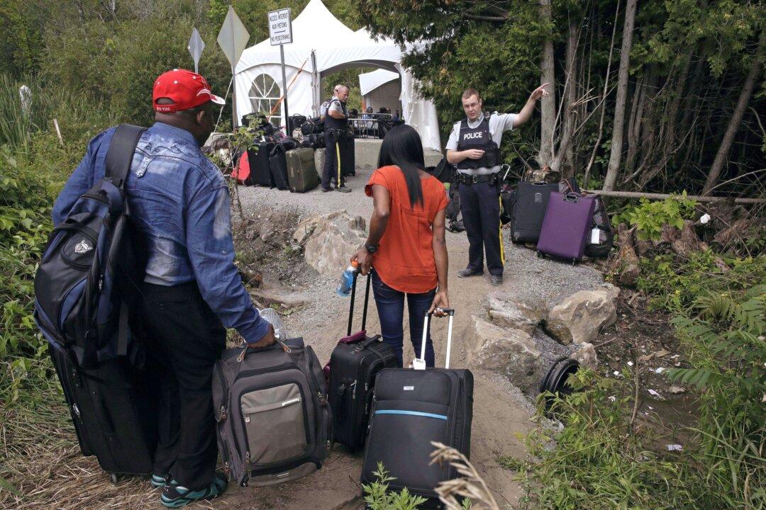 Trudeau Promises Federal Money to Provinces That Host Roxham Asylum Seekers