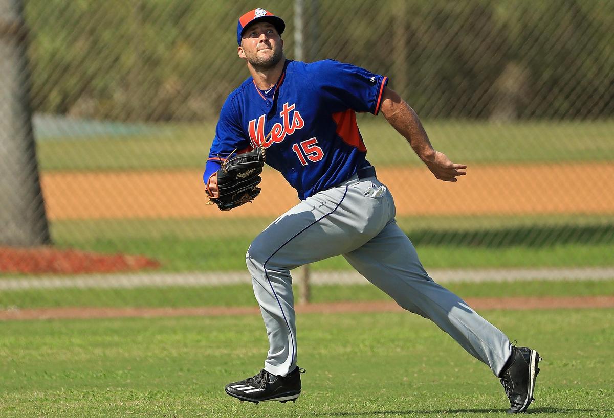 Tim Tebow of the New York Mets works out at an instructional league day at Tradition Field on Sept. 19, 2016, in Port St. Lucie, Florida. (Mike Ehrmann/Getty Images)