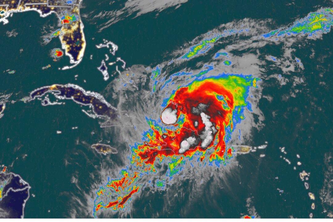 Bahamas Braces as Newly Formed Hurricane Isaias Bears Down