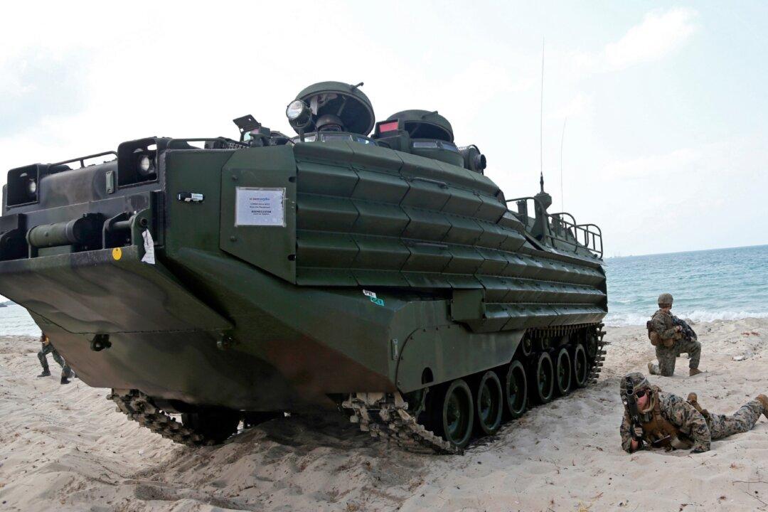 Marine Vehicle Deep Under Sea, Complicating Rescue Search