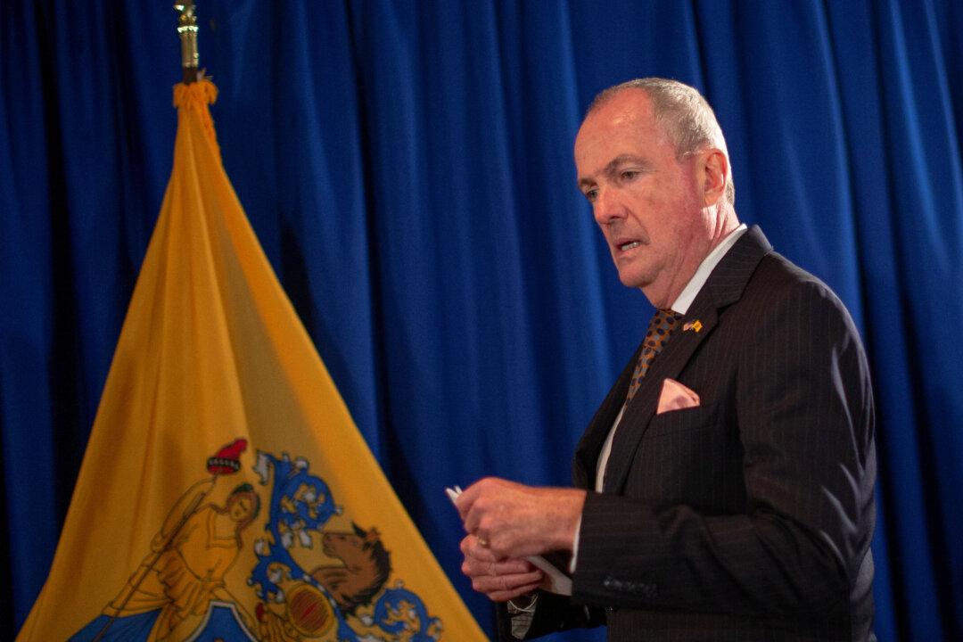 New Jersey Reverses Course to Reinstate K-12 School Mask Mandates