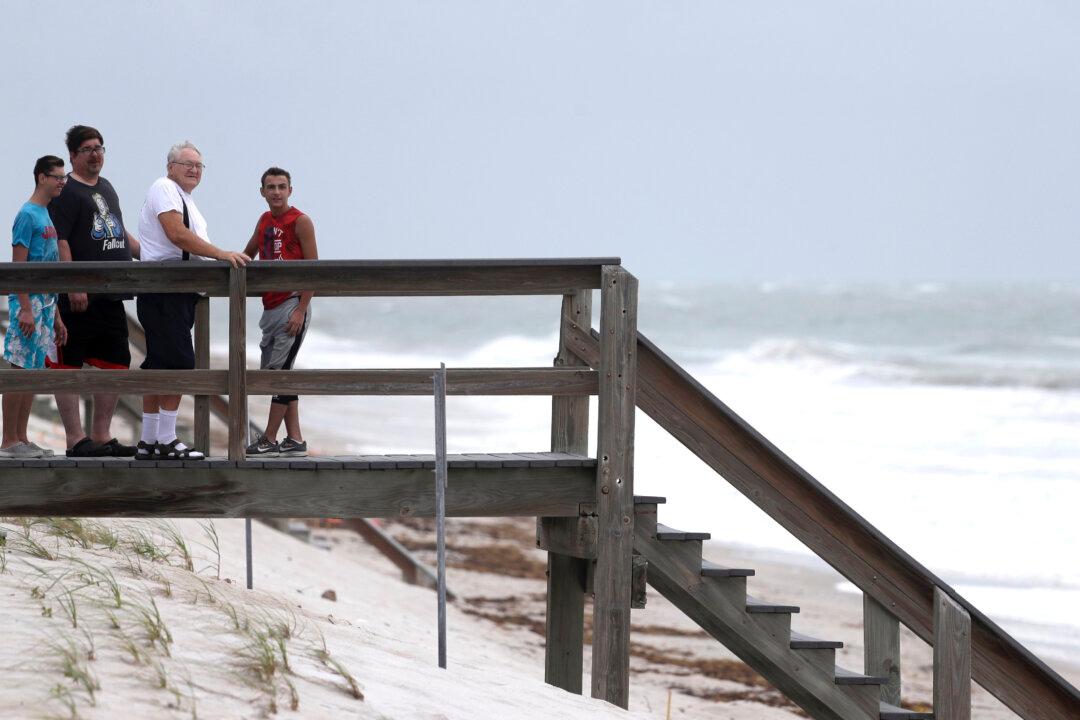 Isaias Strengthens Slightly As It Crawls Up Florida Coast