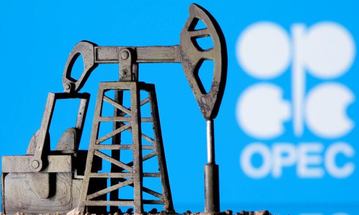 OPEC Oil Output Boost in November Again Falls Short of Target