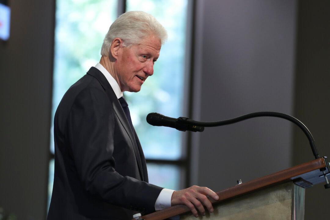 Bill Clinton Denies Having Been to Epstein’s Private Island, Spokesman Says