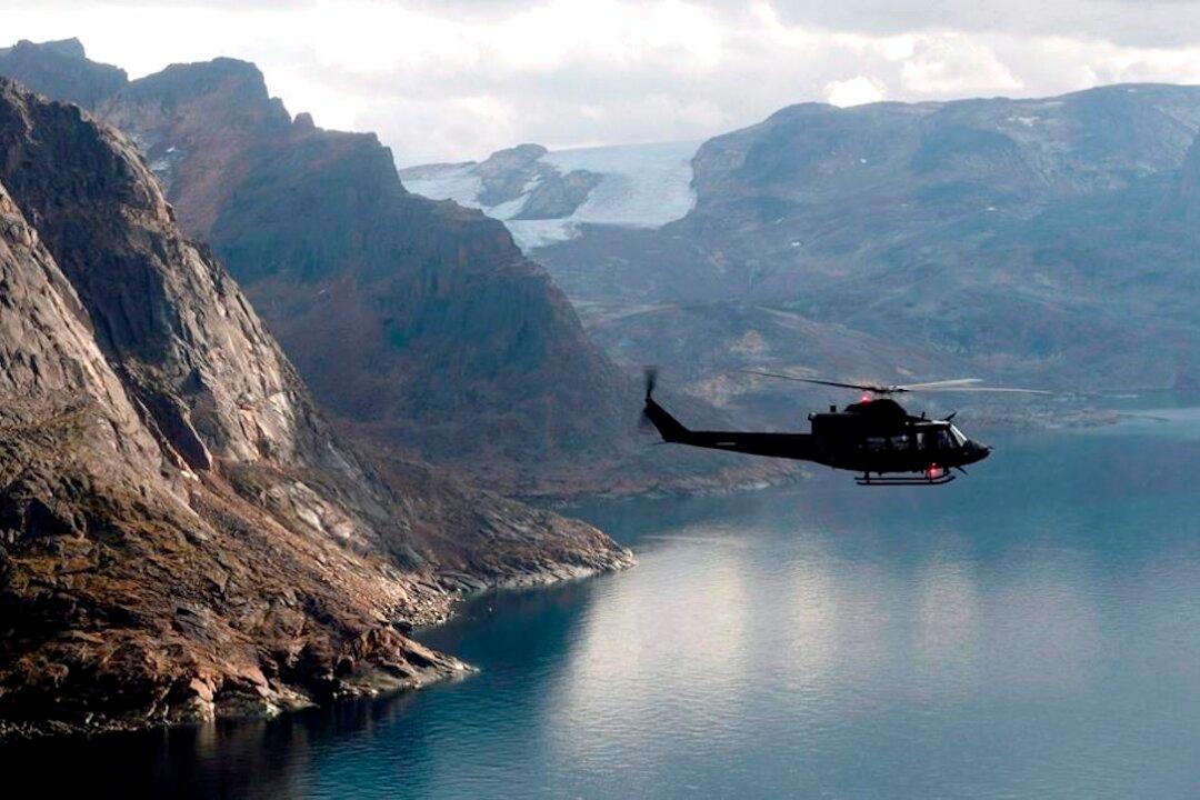 Military Exercise in Arctic Aims to Send Message Without Spreading COVID-19