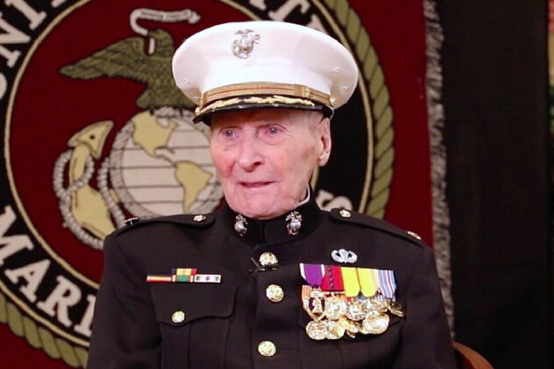 Oldest Living Marine Corps Veteran Rings in 105th Birthday With Drive-By Salute