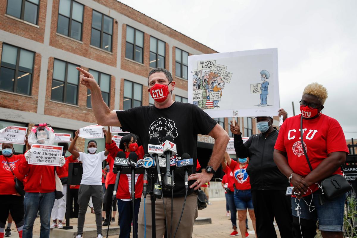 Chicago Teachers Reject Reopening Plan, Refuse to Return to In-person Work