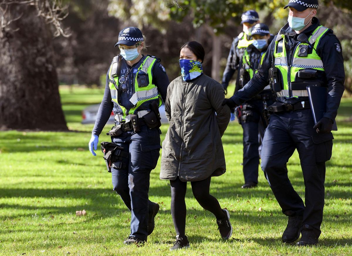 Victoria Police Monitoring Social Media for Lockdown Dissent