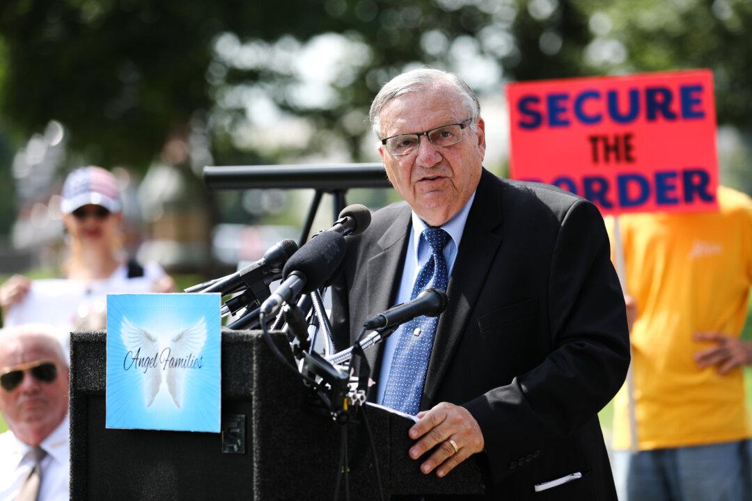 ‘America’s Toughest Sheriff’ Joe Arpaio Fails to Win Back Old Job