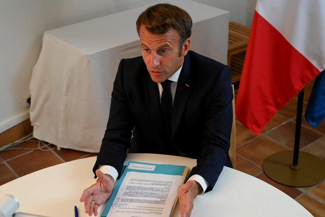 Donors Pledge Nearly $300 Million in Emergency Aid for Lebanon After Blast