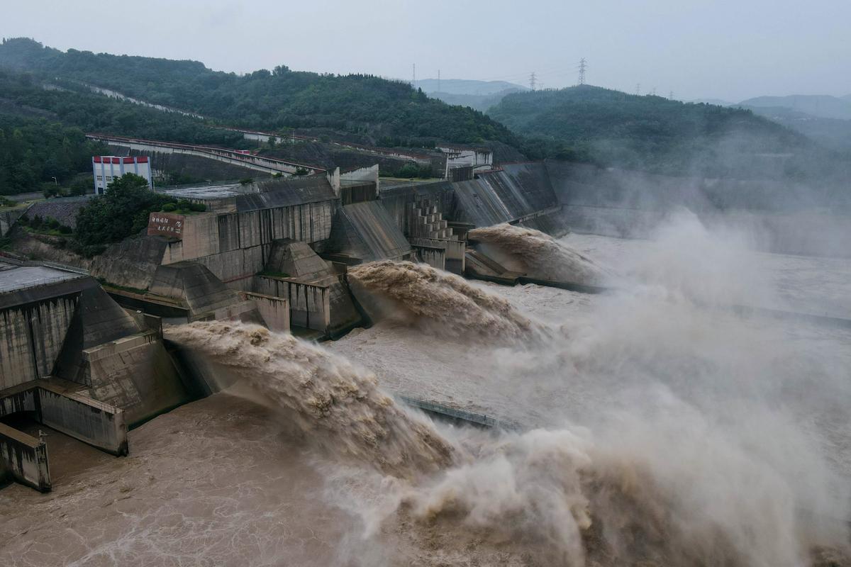 Heavy Rain Hits China’s Yellow River Basin, Bringing Floods to Large Swaths of Country