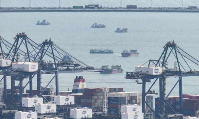 US Residents Prosecuted for Exporting Restricted Military-Related Tech to Hong Kong, China