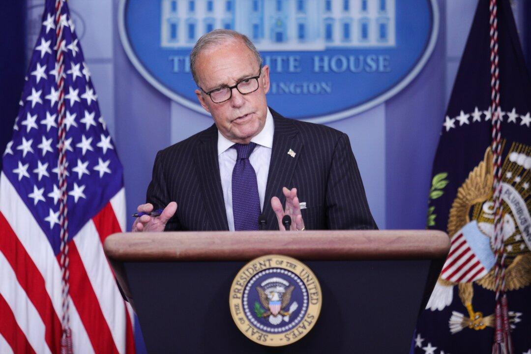 US-China Trade Deal in ‘Fine’ Shape, White House’s Kudlow Says