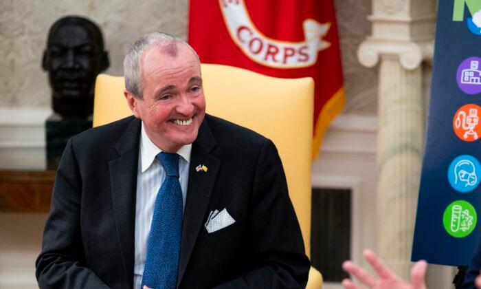 New Jersey Governor Says Schools, Colleges to Reopen For In-Person Learning