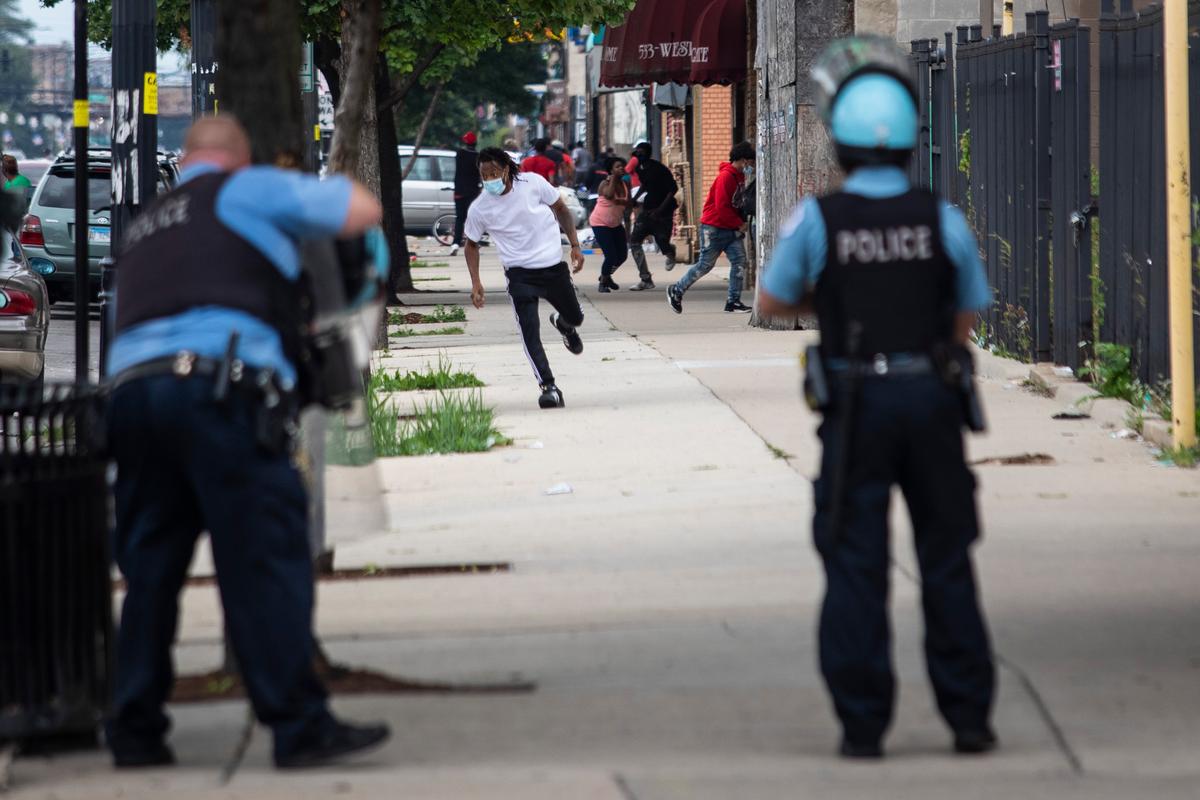 66 Shot, 5 Killed Over the Weekend in Chicago: Police