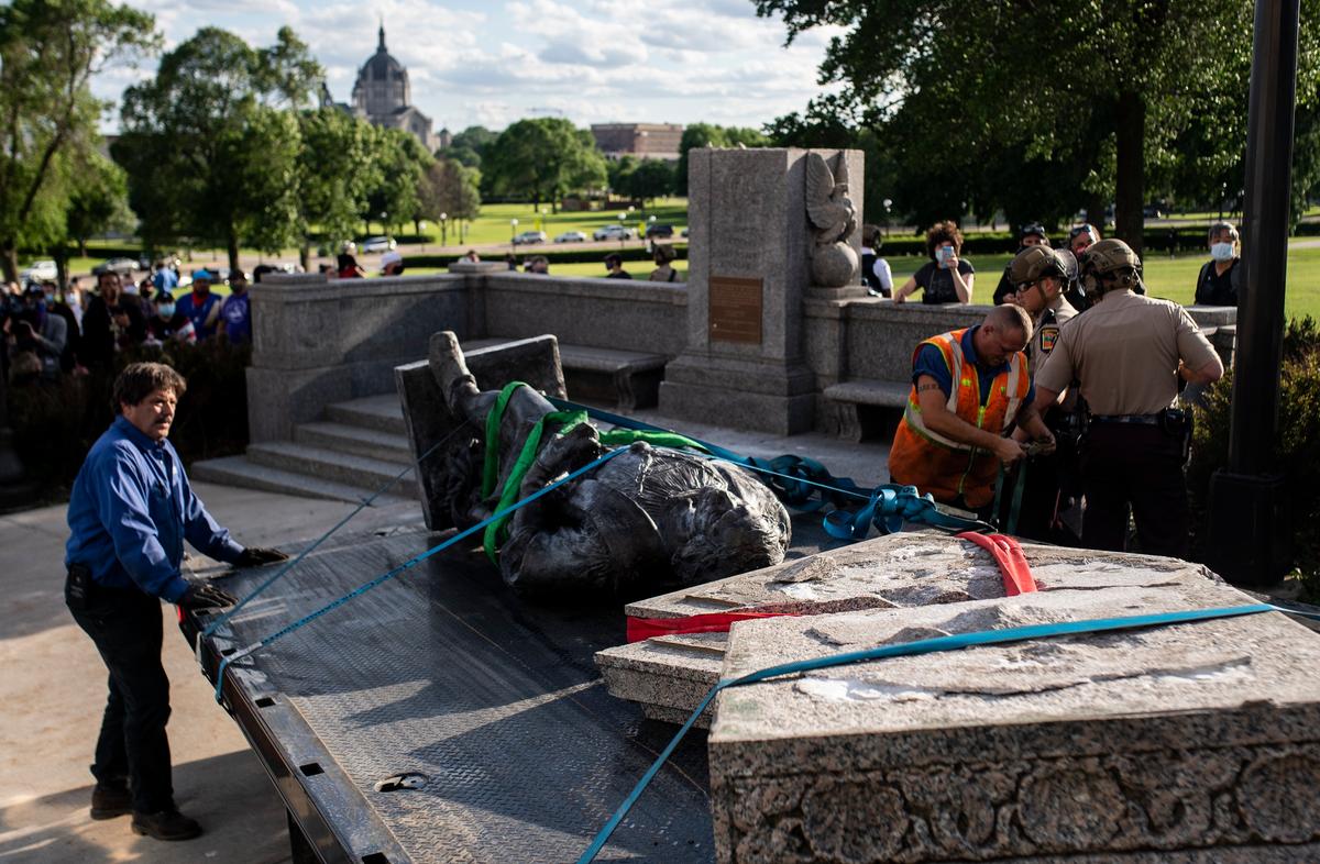 Man Charged for Toppling of Christopher Columbus Statue